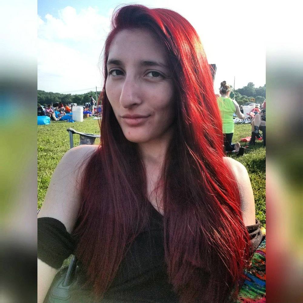 Meet your Posher, Abbi